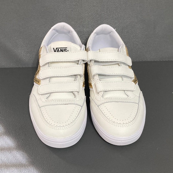 Vans Lowland With Velcro straps and gold accents - Picture 3 of 7